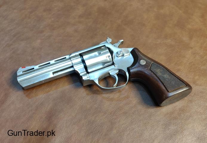 ROSSI InterArms Revolver - 3/5