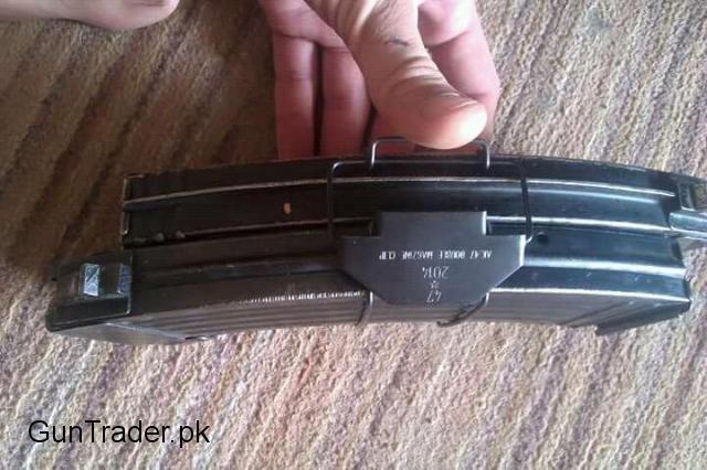 Universal magzine clipper. Holds Ak47 (russian+Chinese)magazines as well as M4 and M16 magzines - 3/3